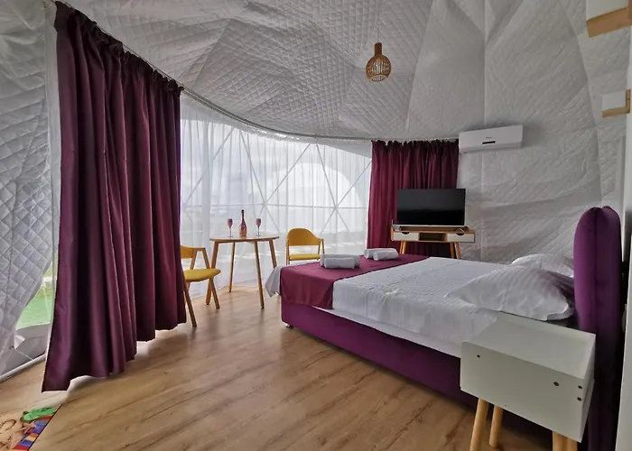 Glamping By The Sea * Navodari