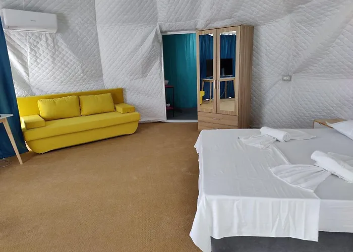 Resort Glamping By The Sea