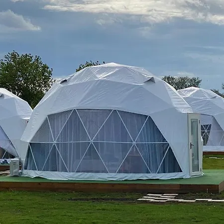 Glamping By The Sea Resort