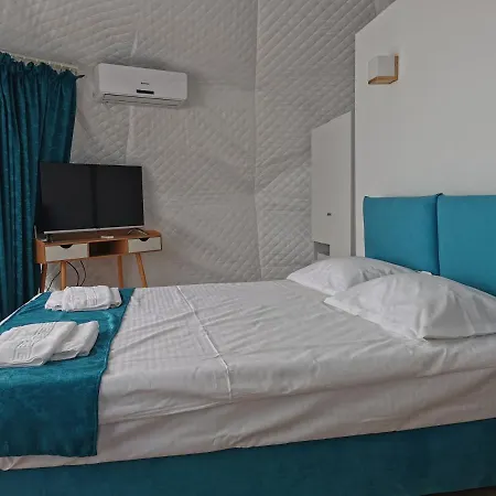 Glamping By The Sea Курортный комплекс *