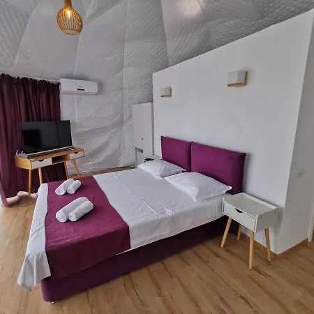 Glamping By The Sea