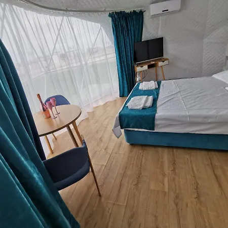 Glamping By The Sea Navodari