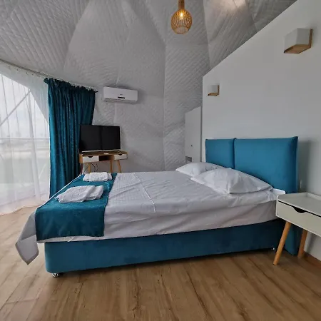 Glamping By The Sea