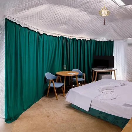 Glamping By The Sea