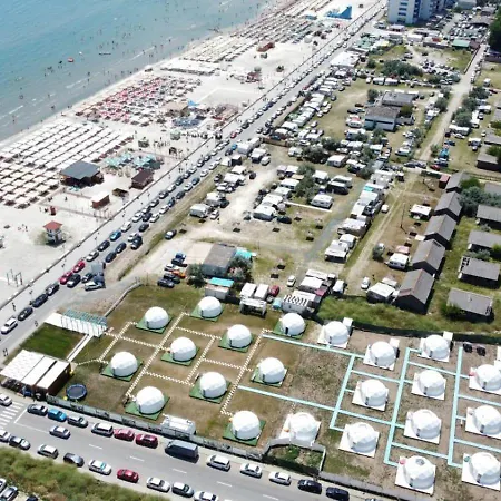 Glamping By The Sea *