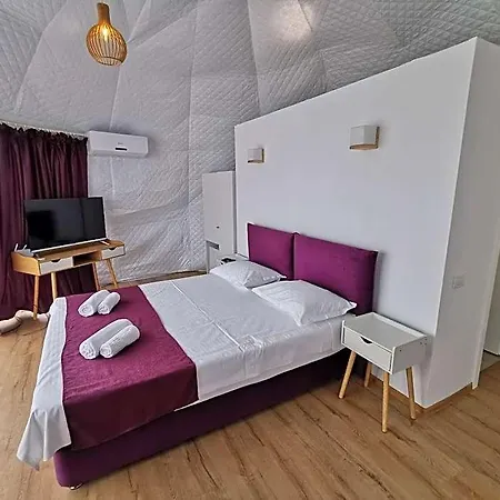 Glamping By The Sea Resort Navodari