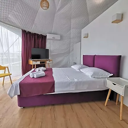Glamping By The Sea Resort Navodari
