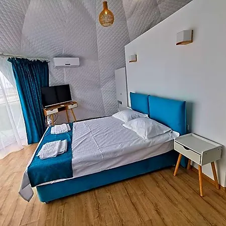 Glamping By The Sea Navodari