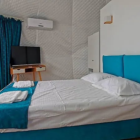 Glamping By The Sea Resort